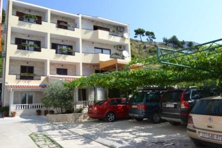 Apartments Karlo Omiš Esterno foto