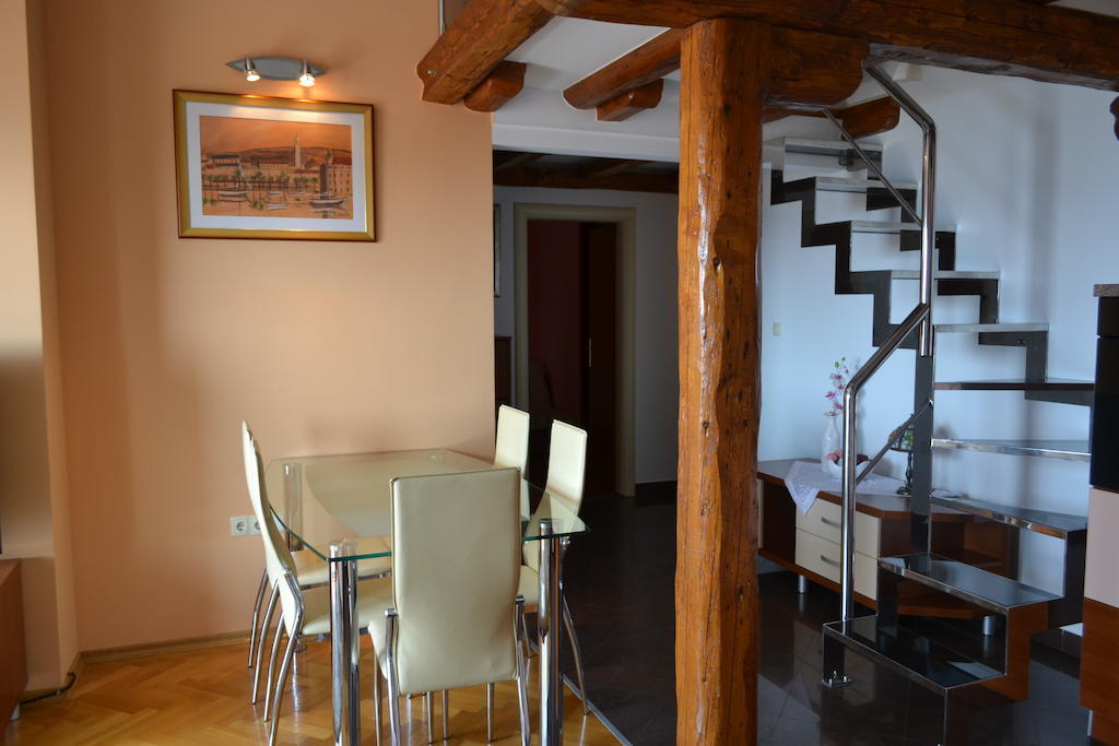 Apartments Karlo Omiš Camera foto