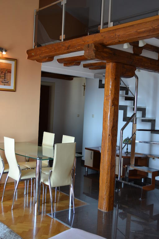 Apartments Karlo Omiš Esterno foto